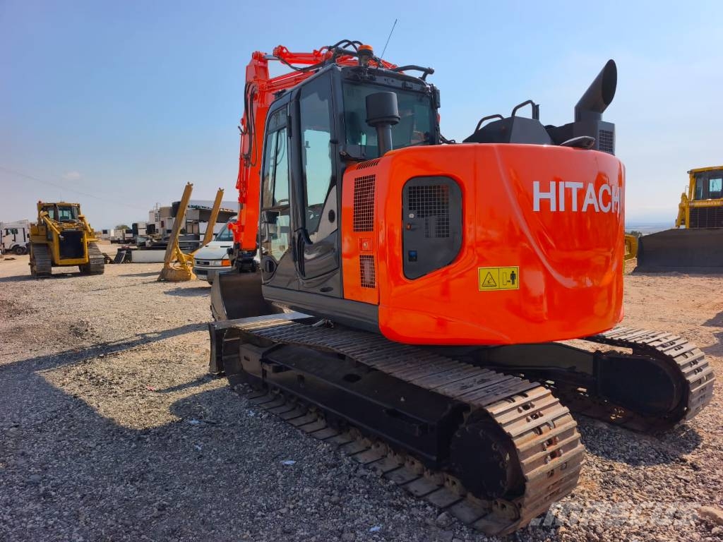 Hitachi ZX 135 US-6 Roomikekskavaatorid