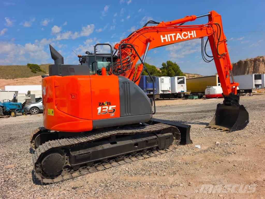Hitachi ZX 135 US-6 Roomikekskavaatorid