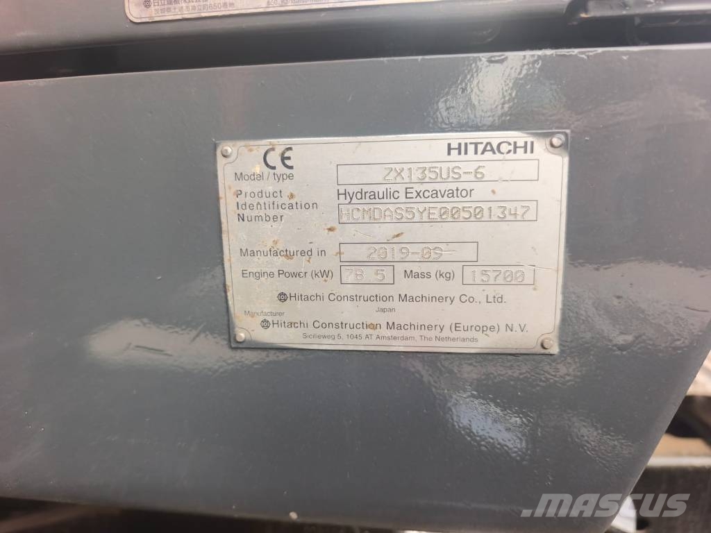 Hitachi ZX 135 US-6 Roomikekskavaatorid