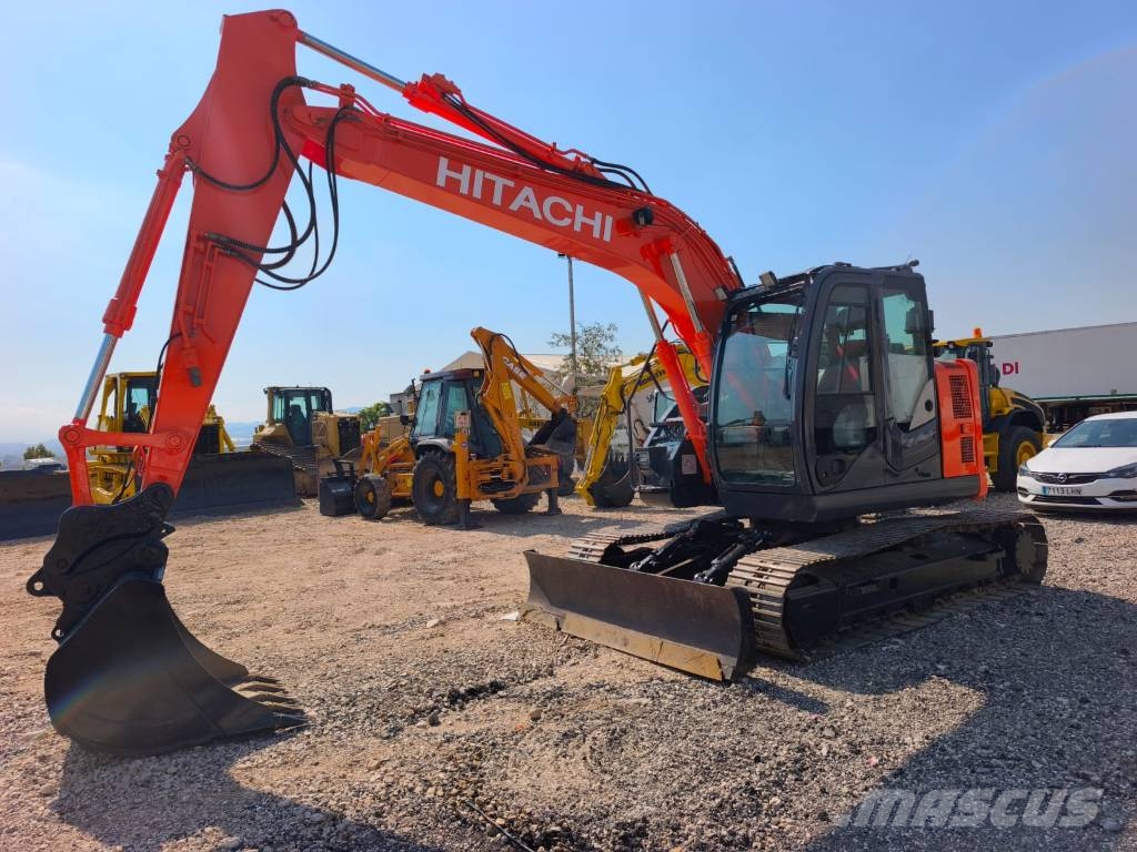 Hitachi ZX 135 US-6 Roomikekskavaatorid