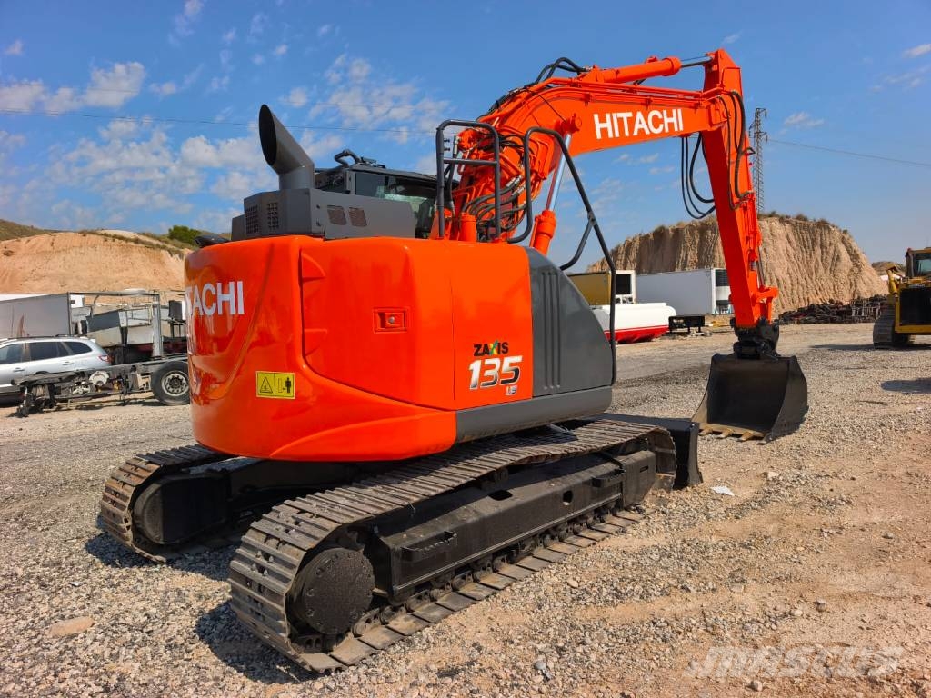Hitachi ZX 135 US-6 Roomikekskavaatorid