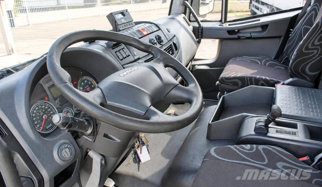 Iveco EUROCARGO ML75E17---074 Kühlkoffer