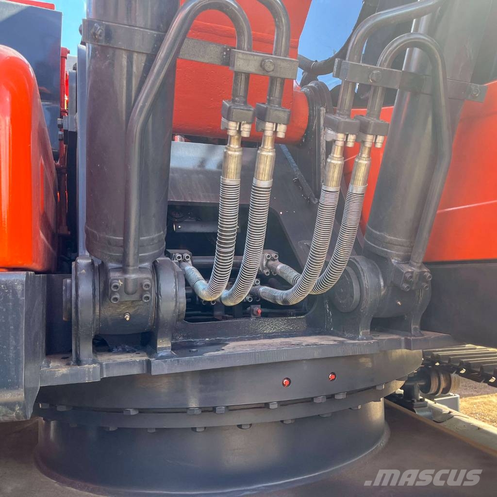 Doosan DX 225 LCA Bagri goseničarji