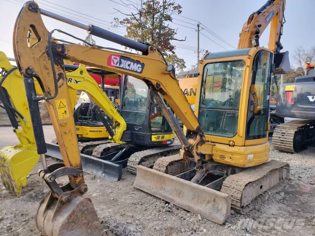 XCMG XE 35 U Мини-экскаваторы