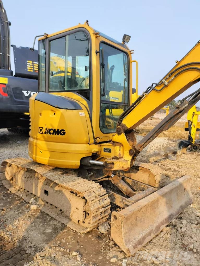 XCMG XE 35 U Мини-экскаваторы