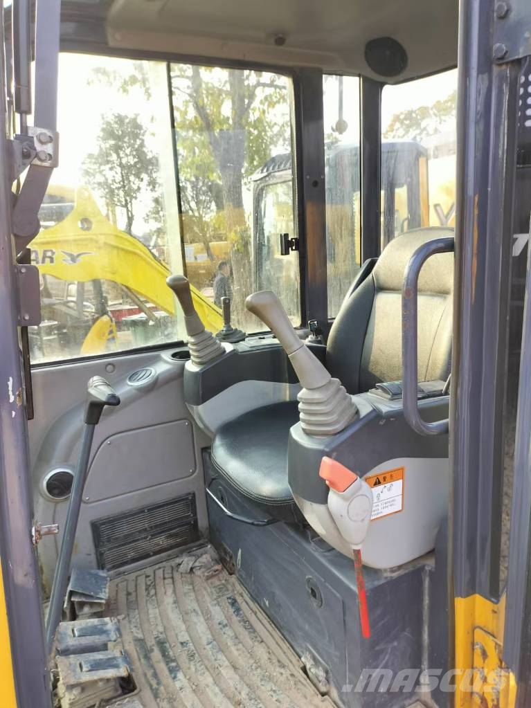 XCMG XE 35 U Мини-экскаваторы