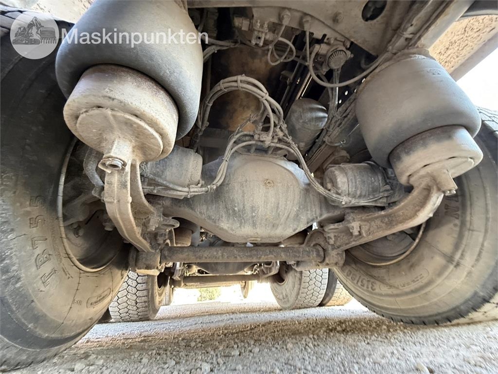Mercedes-Benz Arocs Sora- ja kippiautot