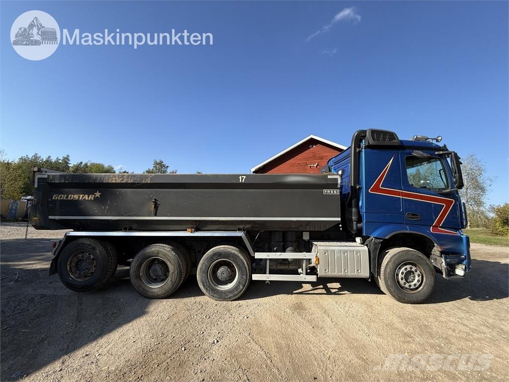 Mercedes-Benz Arocs Sora- ja kippiautot