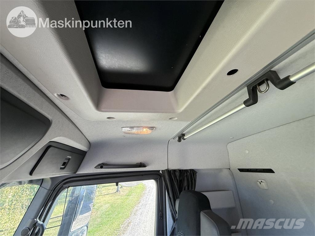 Mercedes-Benz Arocs Sora- ja kippiautot