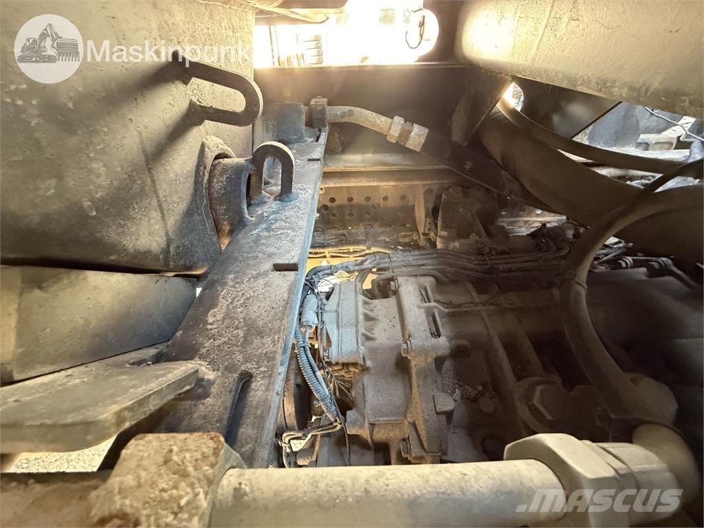 Mercedes-Benz Arocs ダンプ