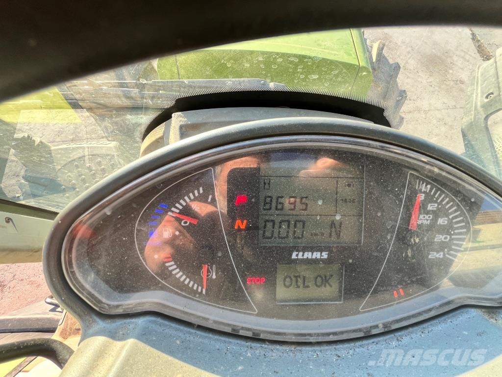 CLAAS Axion 850 c Tractoren