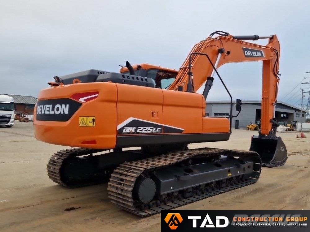 Develon DX 225 LC-7M Raupenbagger