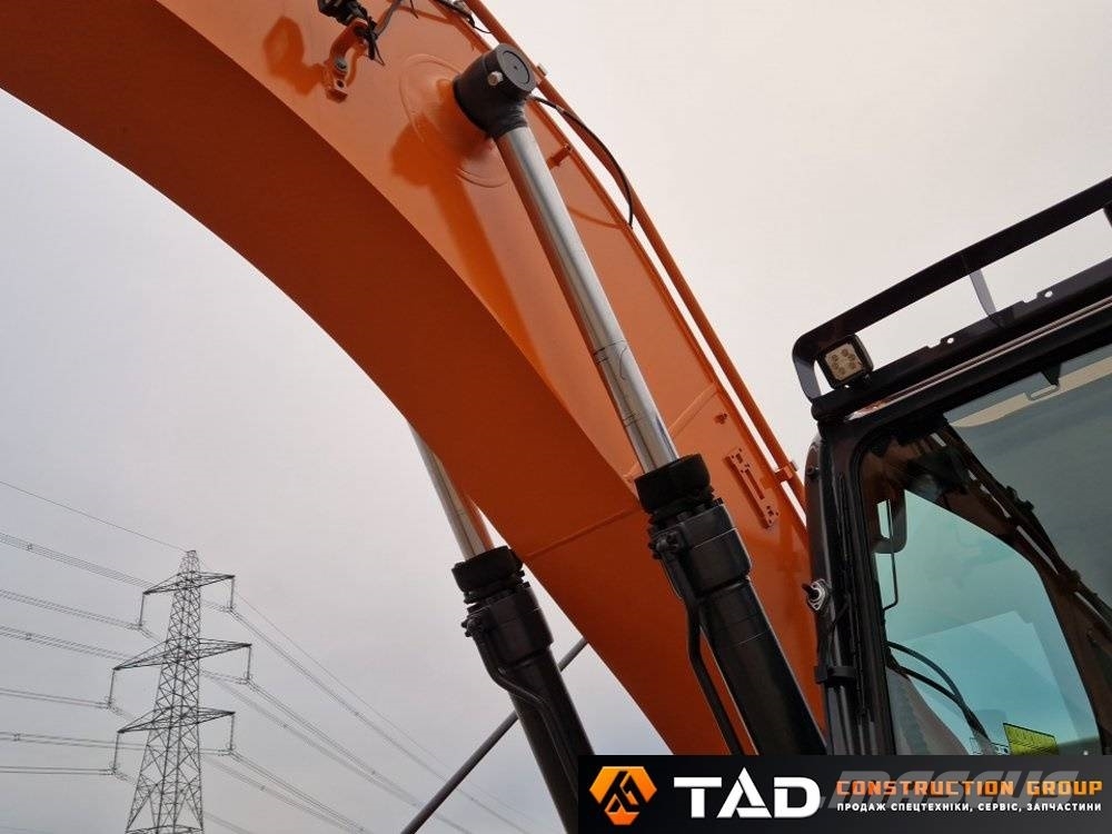 Develon DX 225 LC-7M Raupenbagger