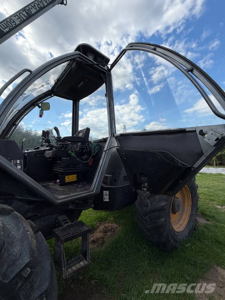 Sampo-Rosenlew 1046 Harvesters