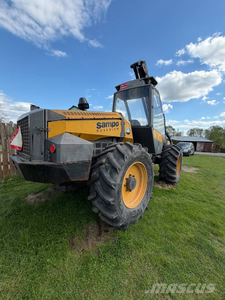 Sampo-Rosenlew 1046 Harvesters