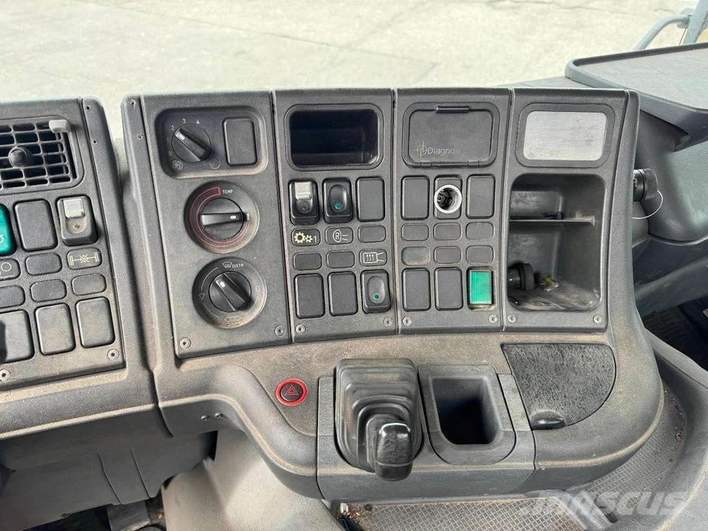 Scania P114G 380 6X2 EURO 2 + 20 TON HOOKLIFT アームロール