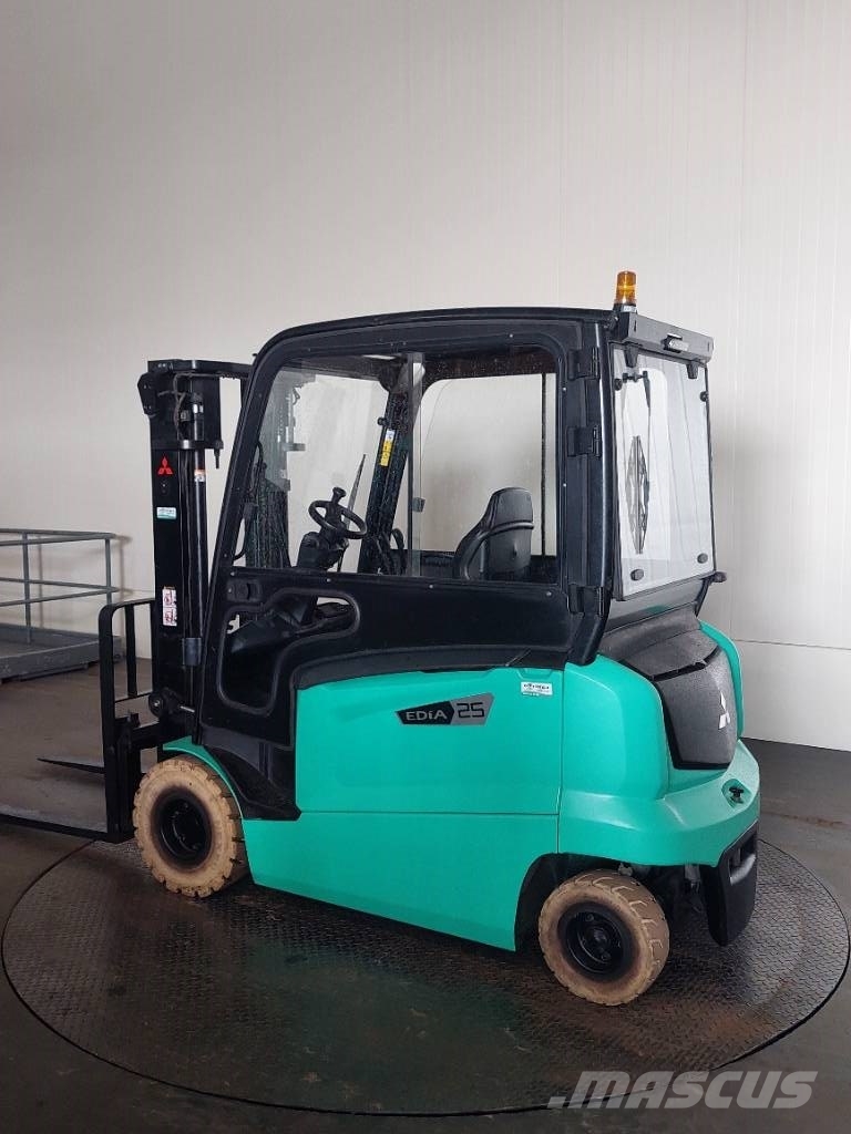 Mitsubishi FB25N Heftruck Sähkötrukit