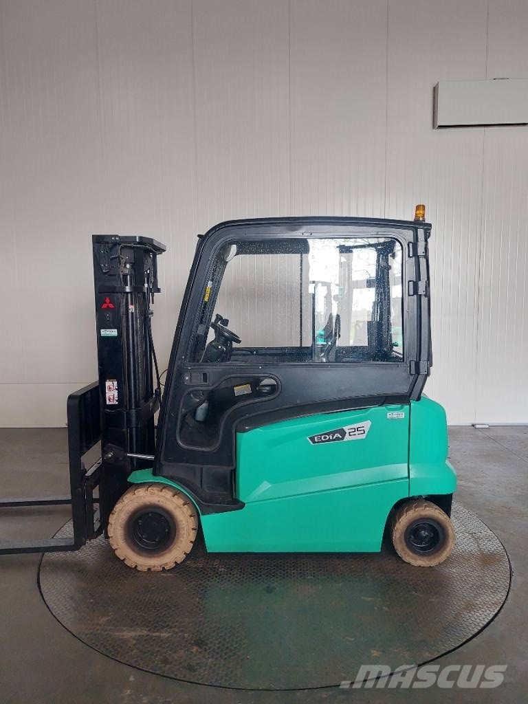 Mitsubishi FB25N Heftruck Sähkötrukit