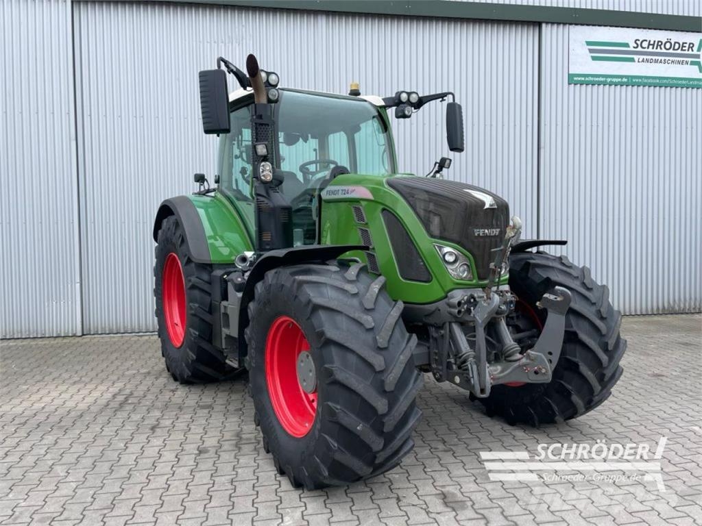 Fendt 724 VARIO S4 PROFI PLUS Tractors
