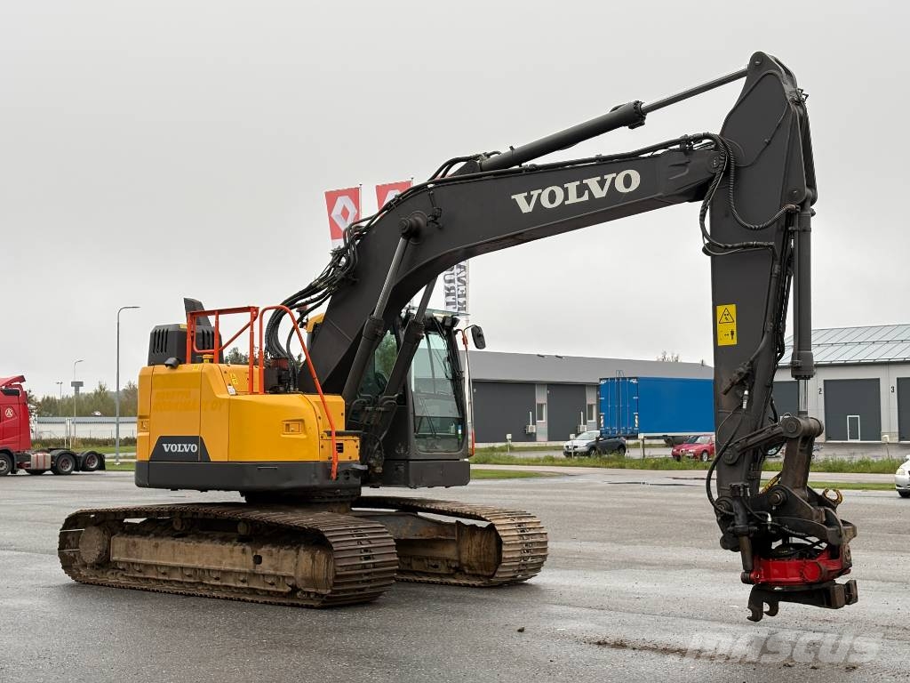 Volvo ECR 235 E Kāpurķēžu ekskavatori