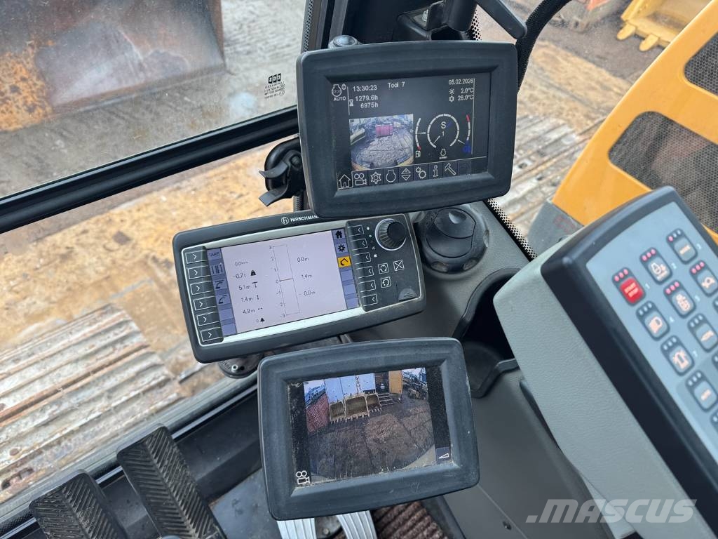 Liebherr R926 Compact Litronic leveling 3d system incl Excavadoras sobre orugas