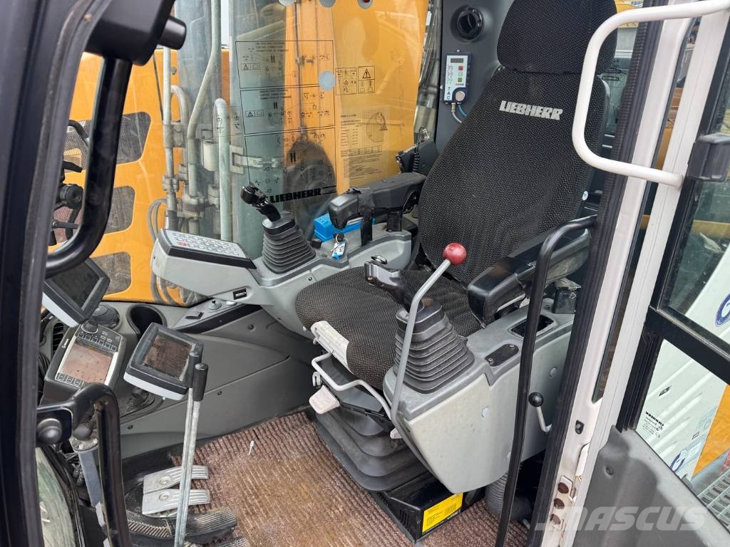 Liebherr R926 Compact Litronic leveling 3d system incl Excavadoras sobre orugas