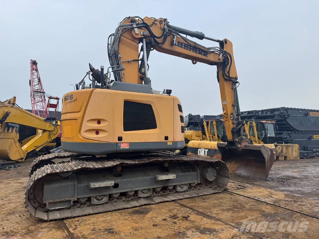 Liebherr R926 Compact Litronic leveling 3d system incl Excavadoras sobre orugas