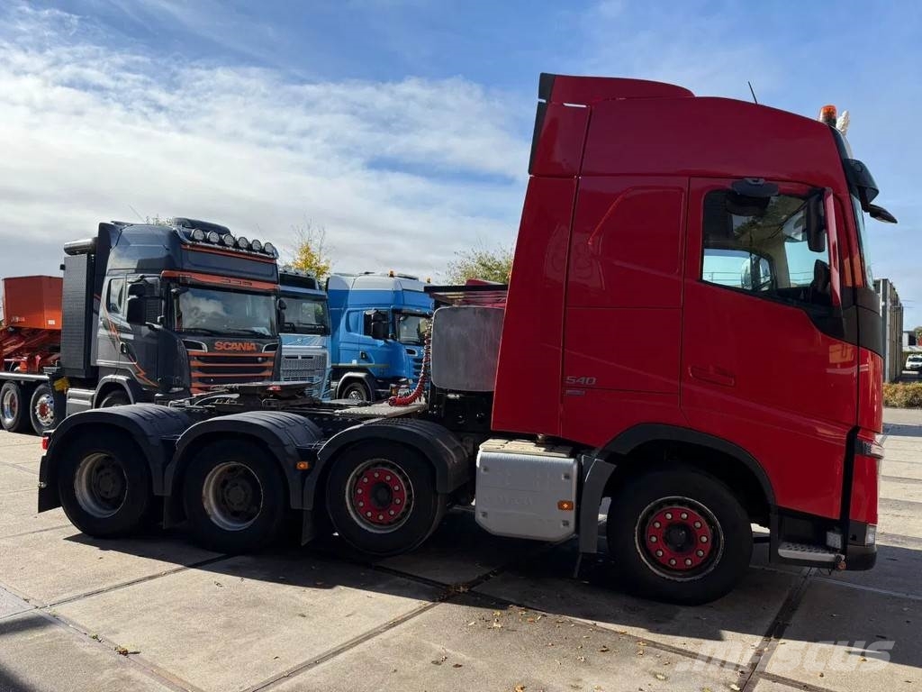 Volvo FH 540 8x4 Pusher Tractor Trekkers