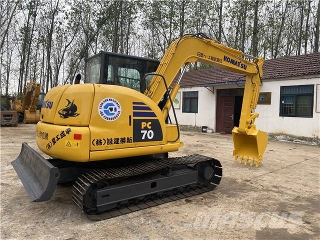 Komatsu PC 70 Εκσκαφείς με ερπύστριες