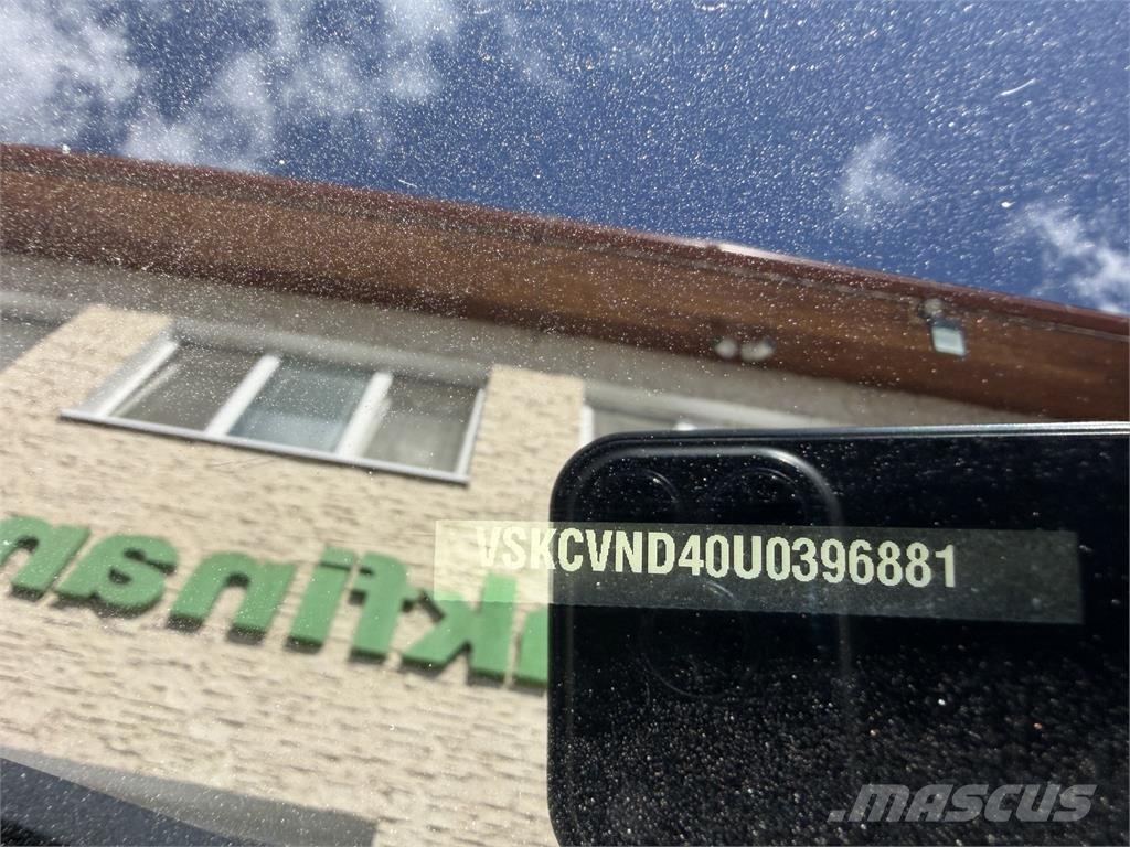 Nissan Navara VIN 96 881 PKWs