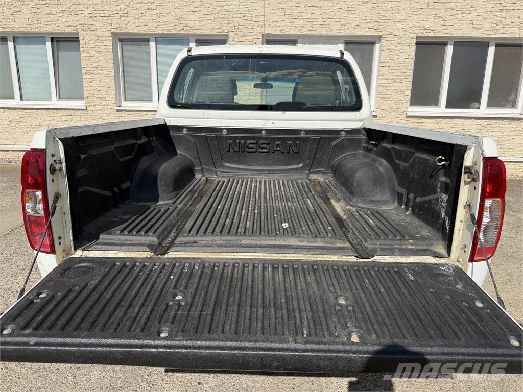 Nissan Navara VIN 96 881 PKWs