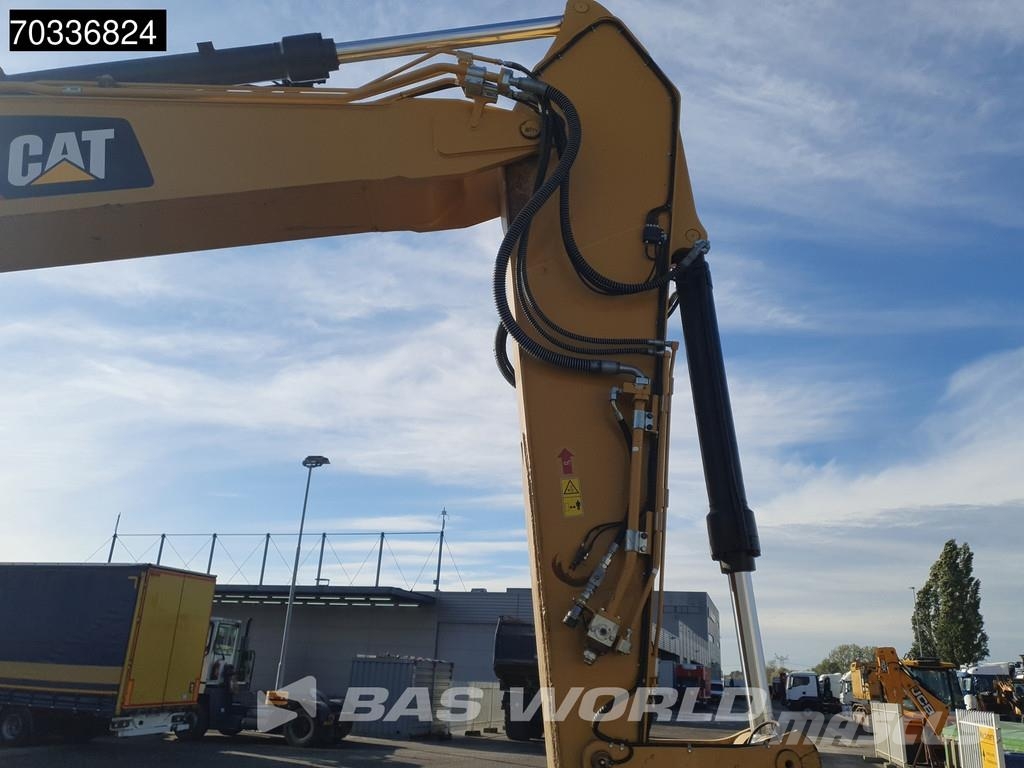 CAT 330 07A Bagri goseničarji