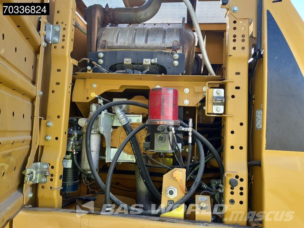 CAT 330 07A Bagri goseničarji
