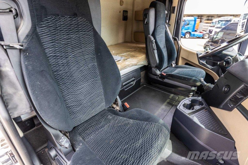 Mercedes-Benz ACTROS 2646 LS + HYDR. وحدات الجر