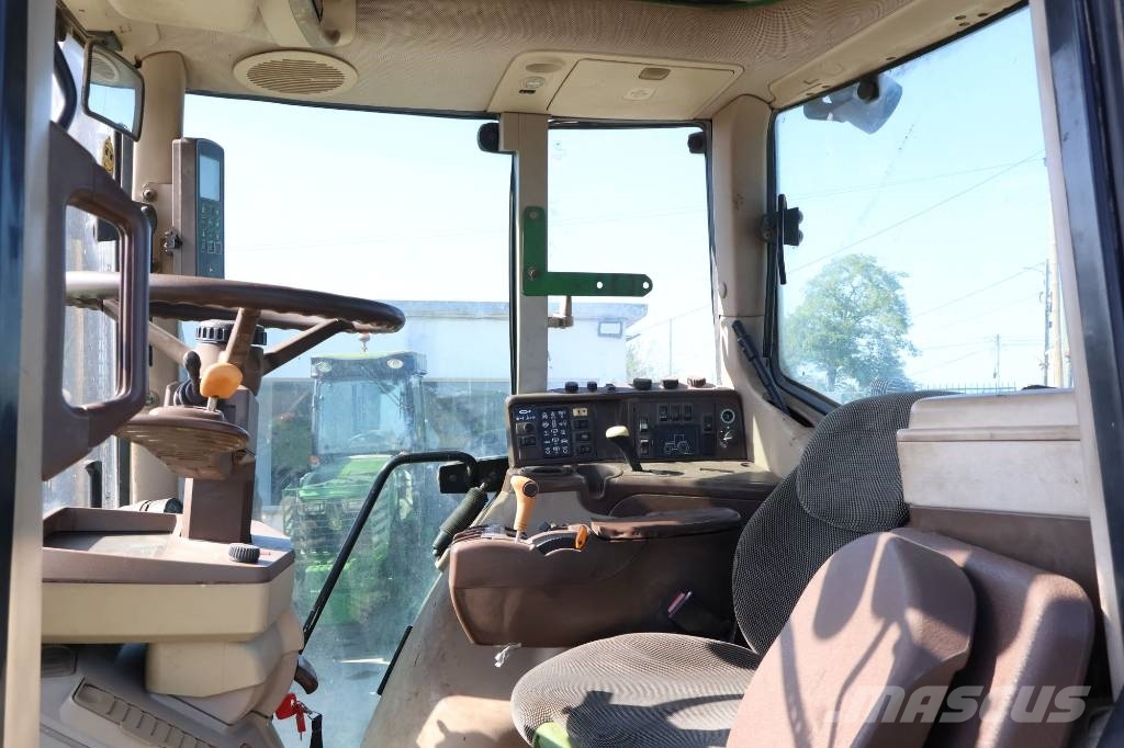 John Deere 6920 S Tractoare
