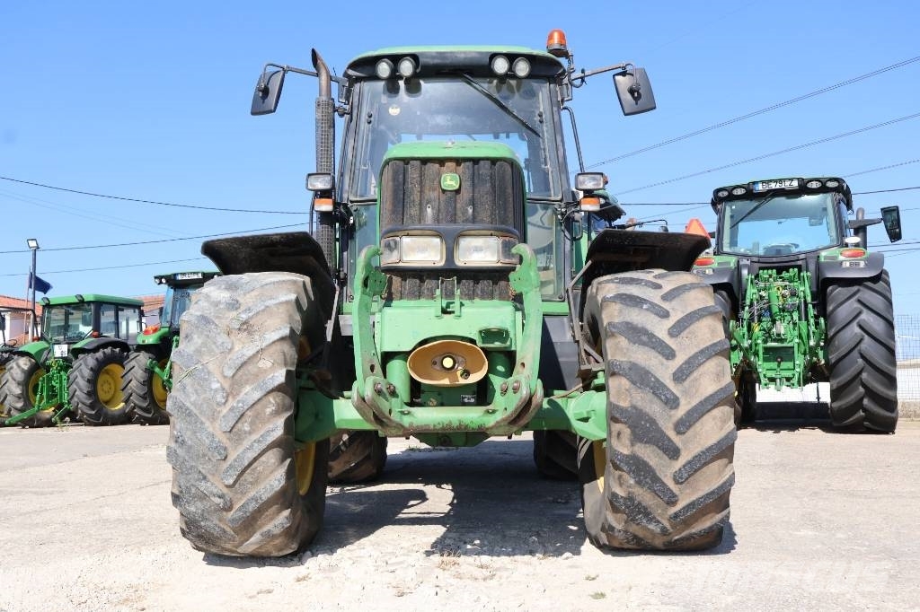 John Deere 6920 S Tractoare