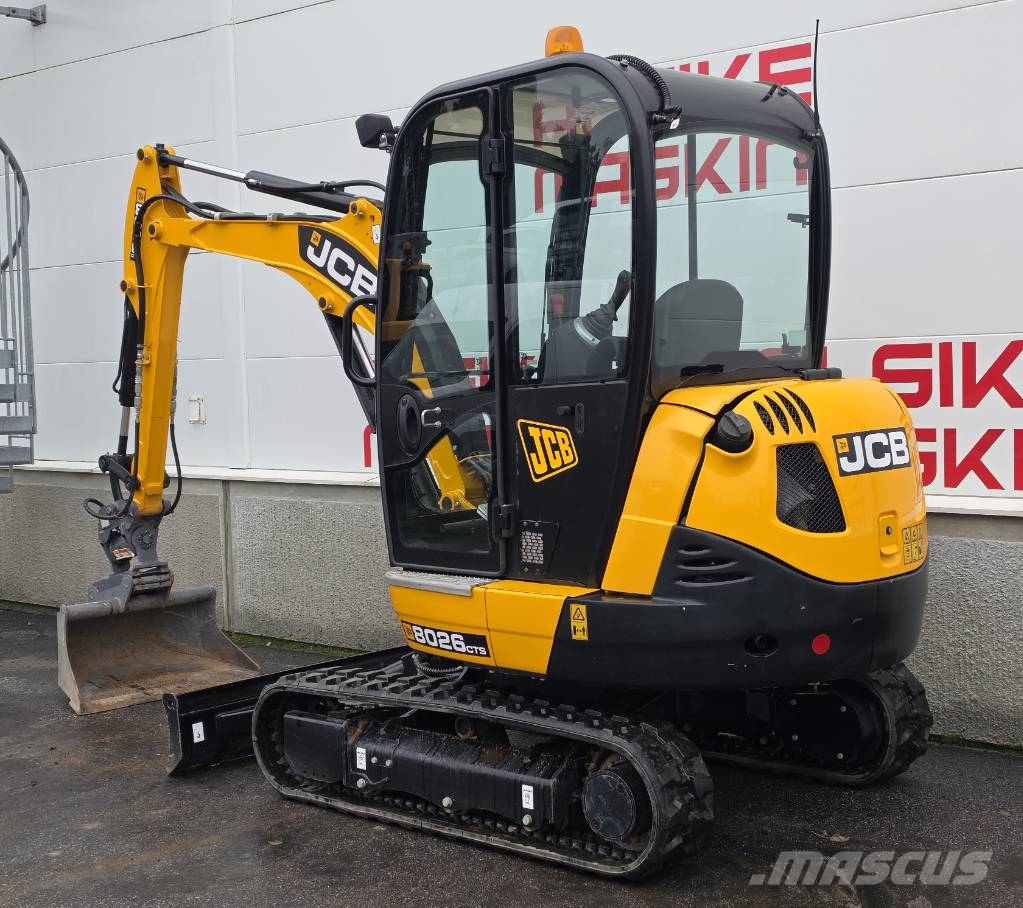 JCB 8026 CTS Miniescavatori