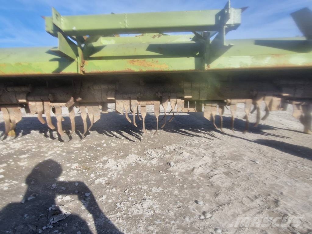 Baselier 4 RIJEN 茎切断機
