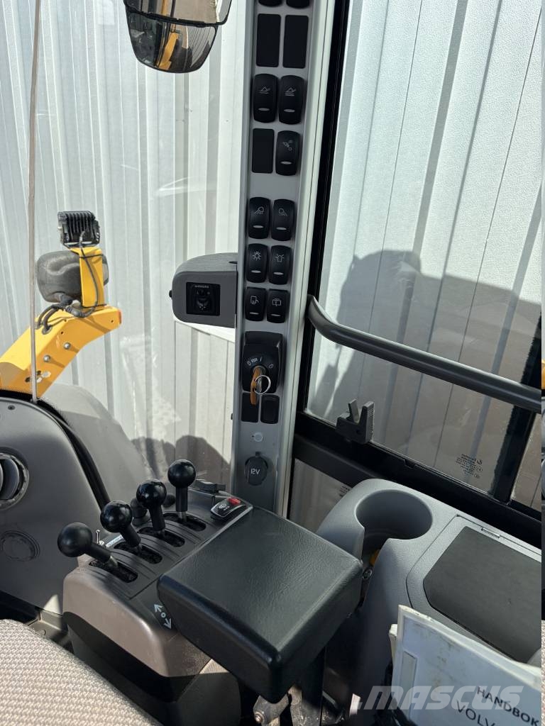 Volvo L 60 H لوادر بعجل