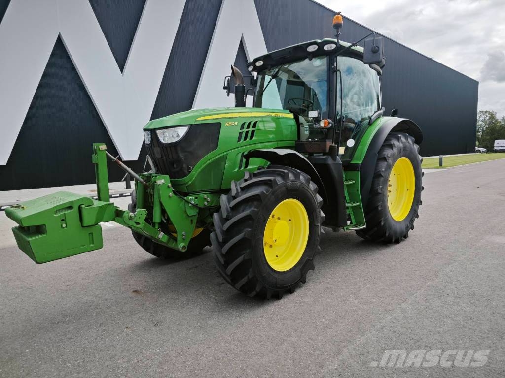 John Deere 6150 R Traktori