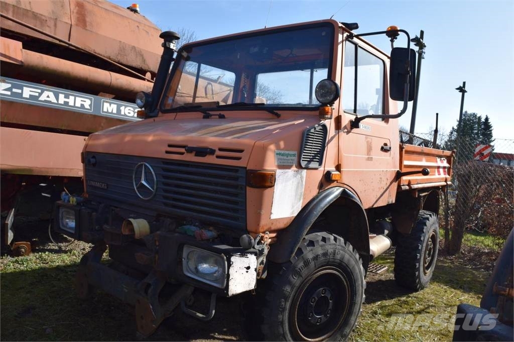 MB Trac Unimog U 1400 Tractors