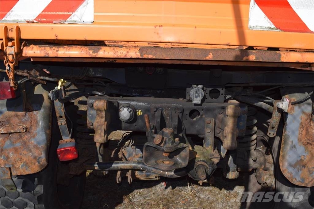 MB Trac Unimog U 1400 Tractors