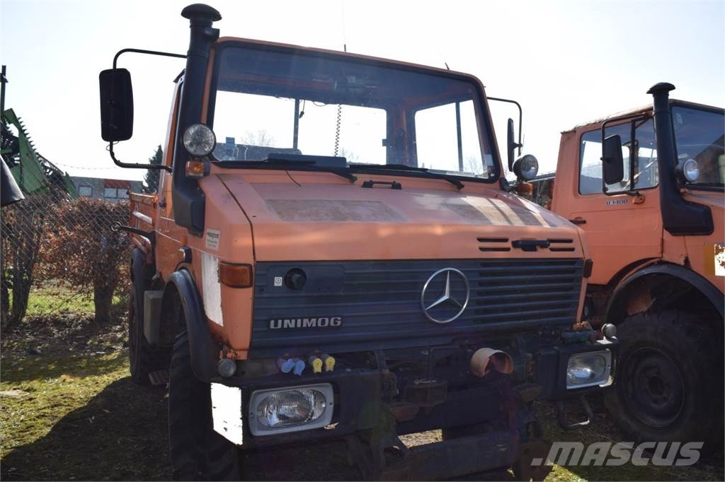 MB Trac Unimog U 1400 Tractors