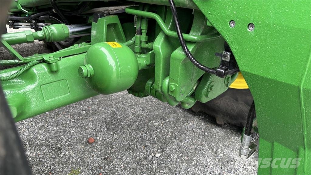 John Deere 6M240 Tractoren