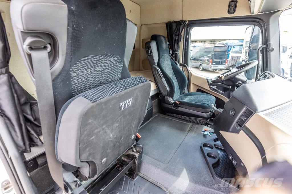 Mercedes-Benz ACTROS 1845 LS+HYDR وحدات الجر