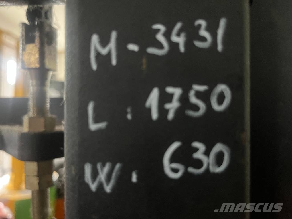 Heli CDD12 V-3431 IO 自走式堆積機