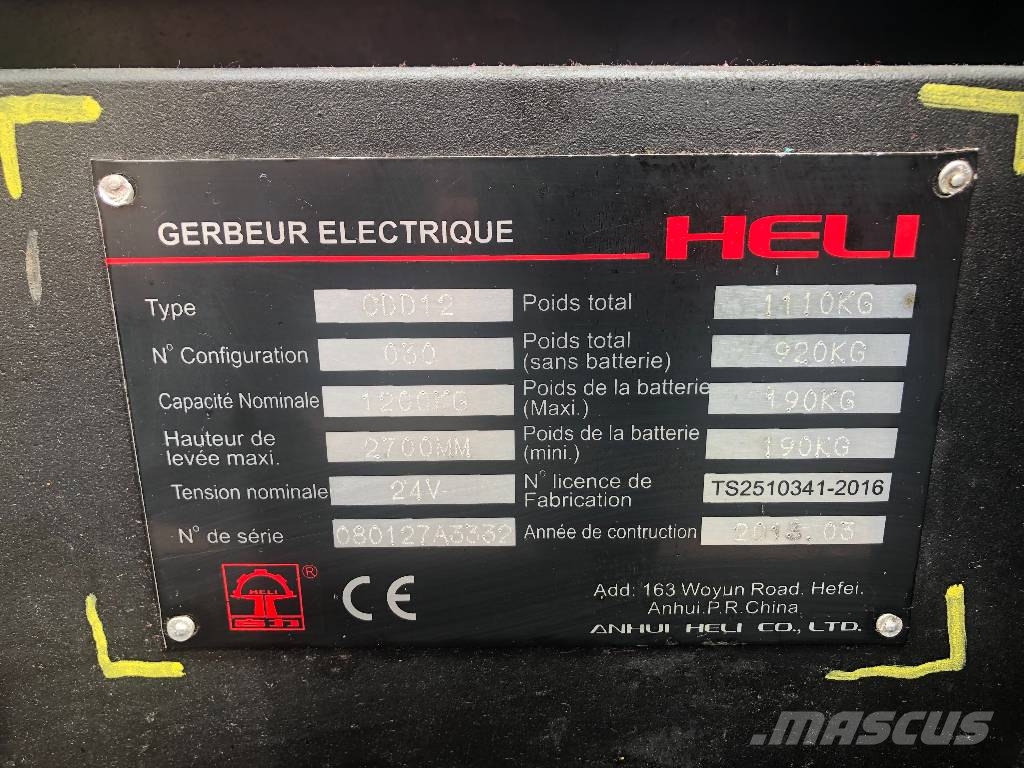 Heli CDD12 V-3431 IO 自走式堆積機