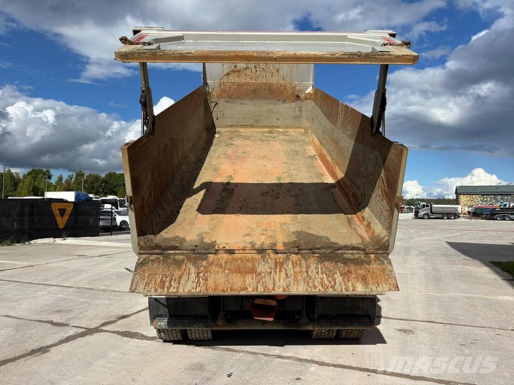 Mercedes-Benz Arocs 3258 8x4 RETARDER / BOX L=5542 mm Pašizgāzējs