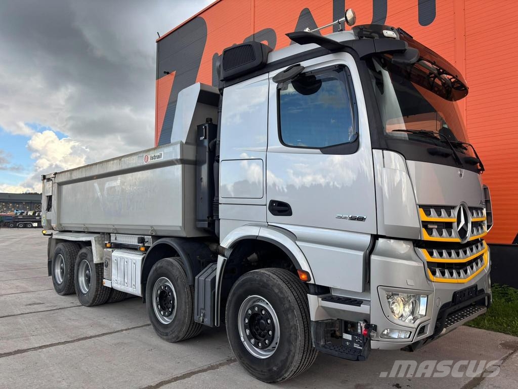 Mercedes-Benz Arocs 3258 8x4 RETARDER / BOX L=5542 mm Pašizgāzējs
