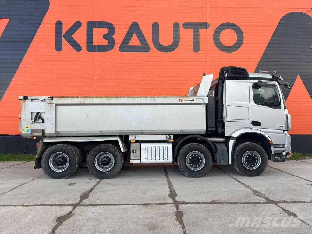 Mercedes-Benz Arocs 3258 8x4 RETARDER / BOX L=5542 mm Pašizgāzējs